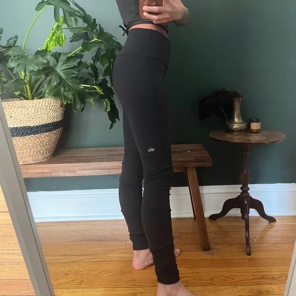 ALO YOGA black long ribbed leggings - Picture 3 of 6